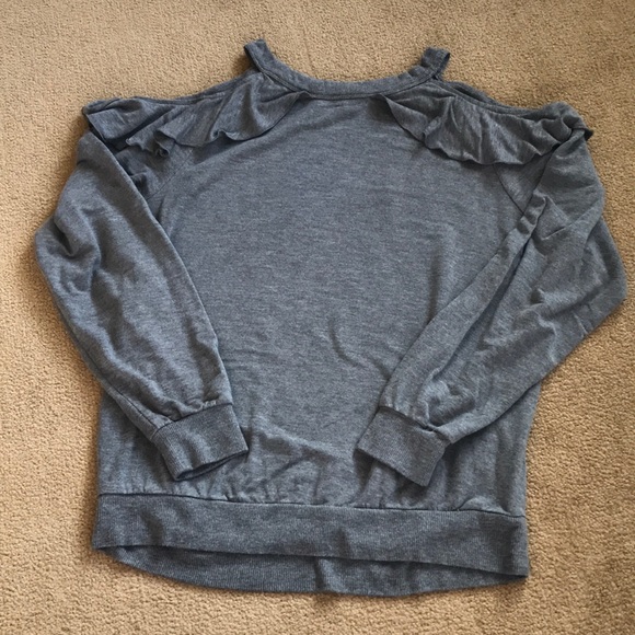 ⭐️⭐️Cold Shoulder Knit Top Express One Eleven Size XS - Picture 8 of 16